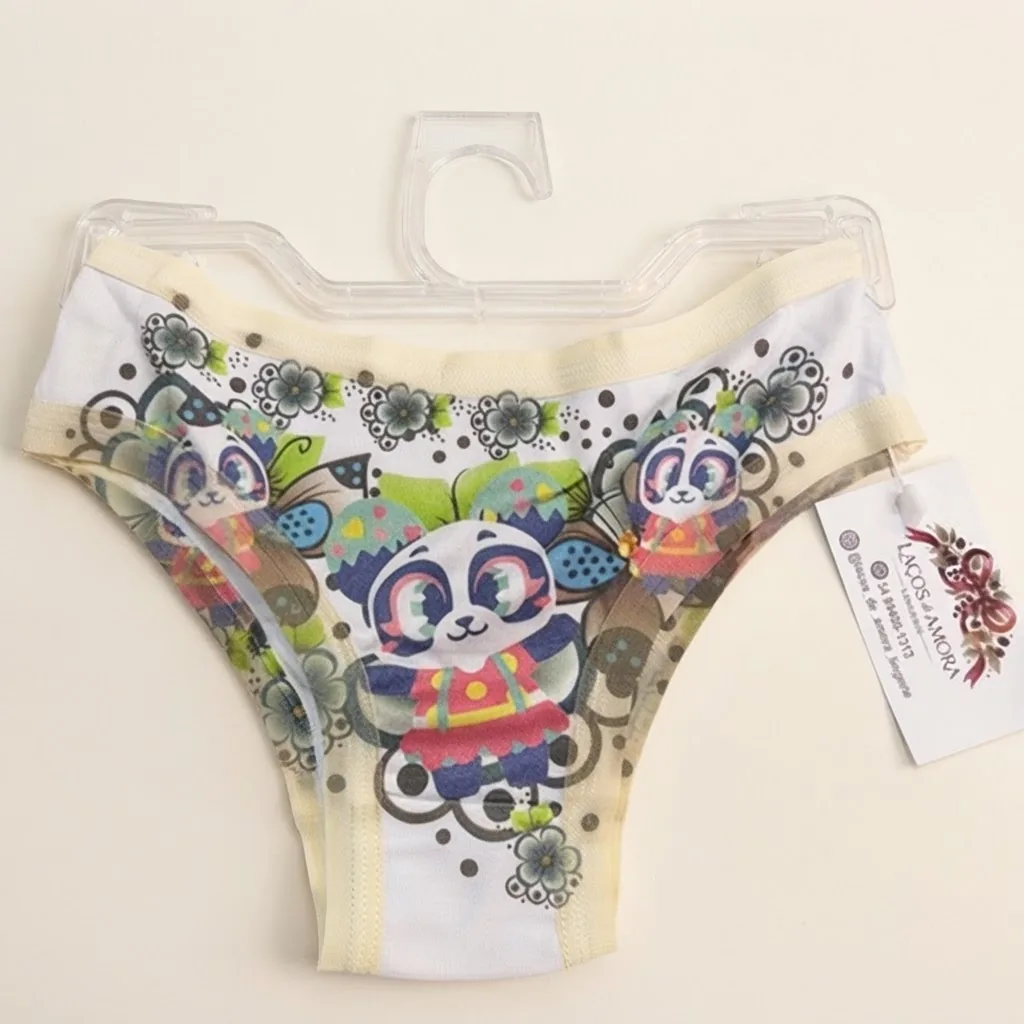 Calcinha infantil com estampa de ursinhos panda